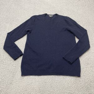 Morgan Taylor Navy V-Neck Sweater